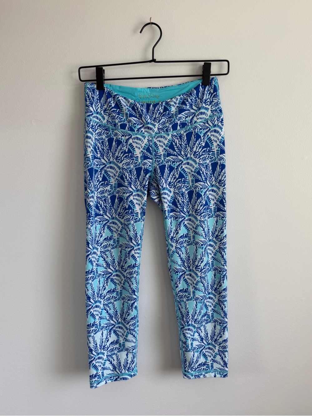 Lilly Pulitzer Luxletic Blue and Aqua Palm-Print Workout Leggings